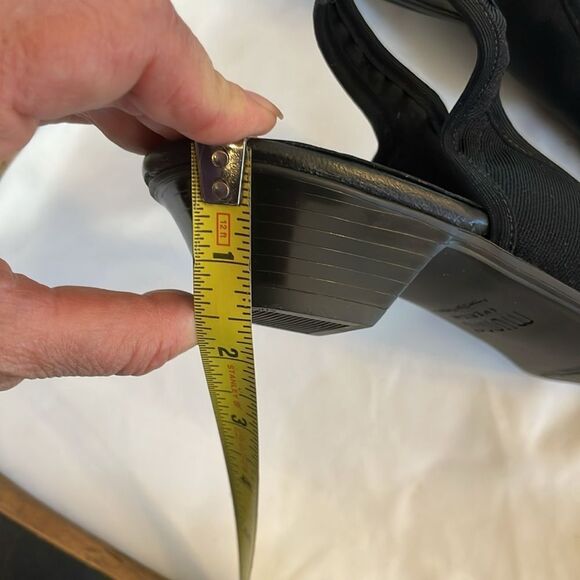 MUNRO LIGHTWEIGHT WOMENS SLINGBACK SHOES.   BEAUTIFULLY PADDED.   NEW IN BOX - Picture 3 of 7